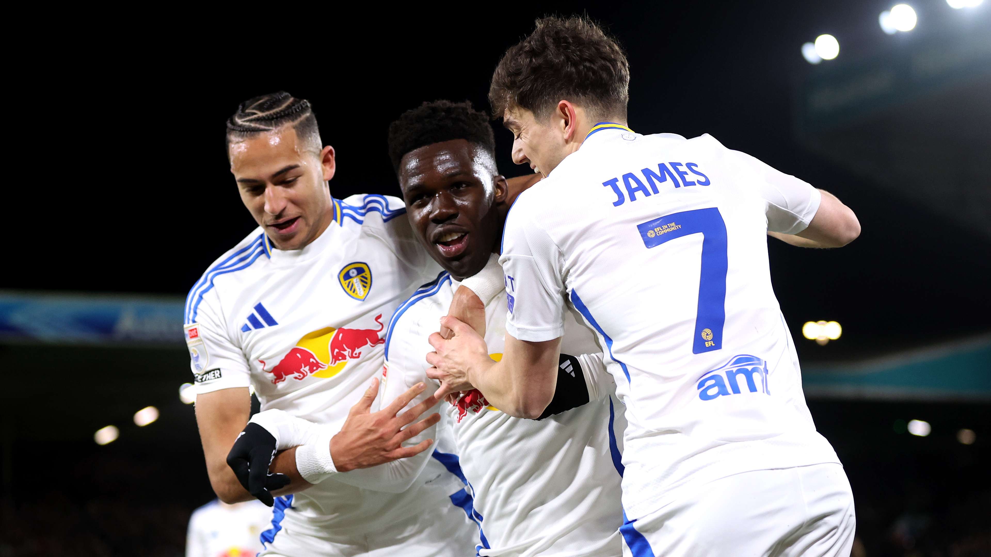 更需要集体 更需要集体